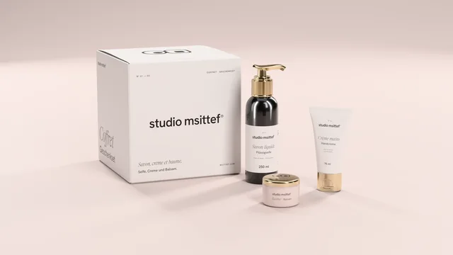 La gamme sur fond rose